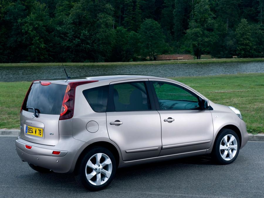  Nissan Note 2008 года  (UK) (фото 6 из 13)